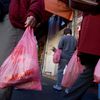 New York City Council Narrowly Passes Five Cent Plastic Bag Fee 